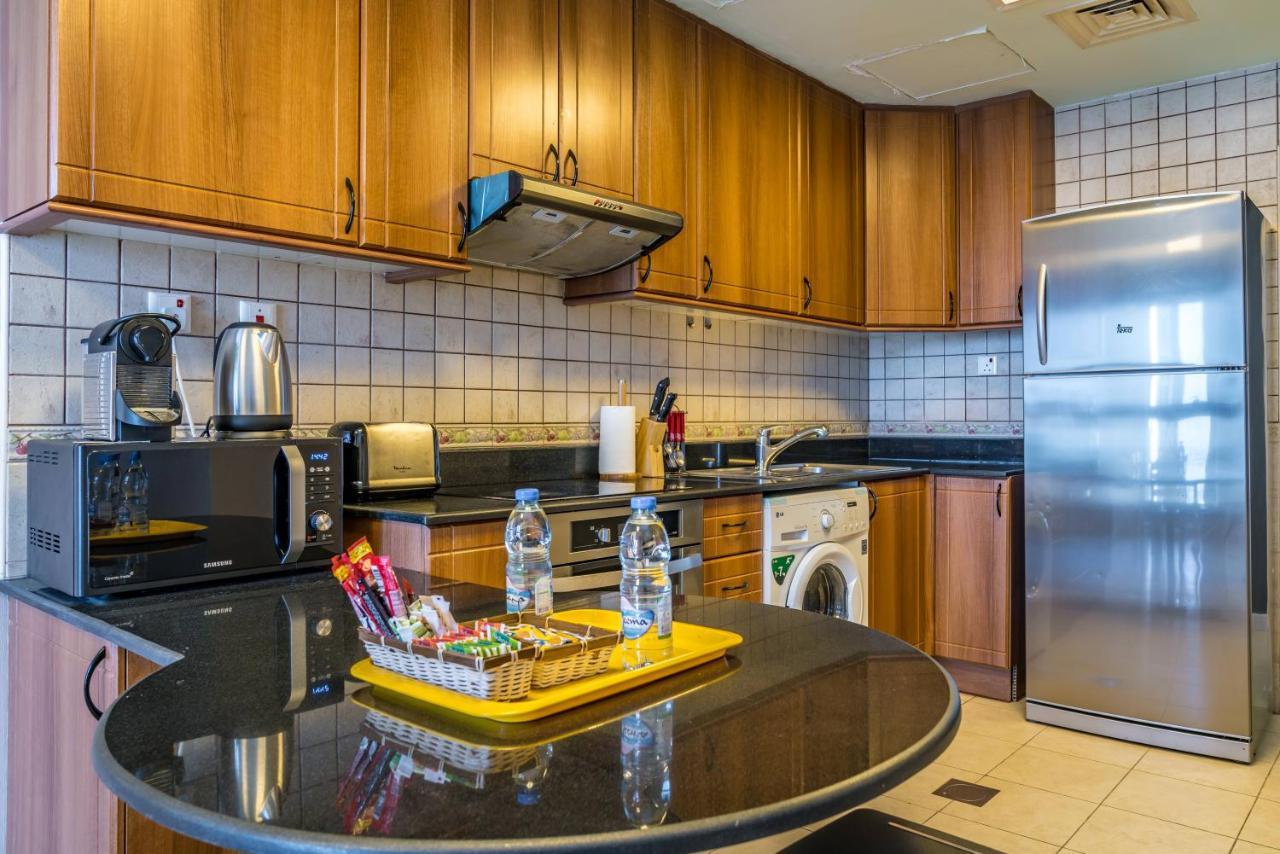 Yanjoon Holiday Homes - Princess Tower Apartments Dubai Exterior foto